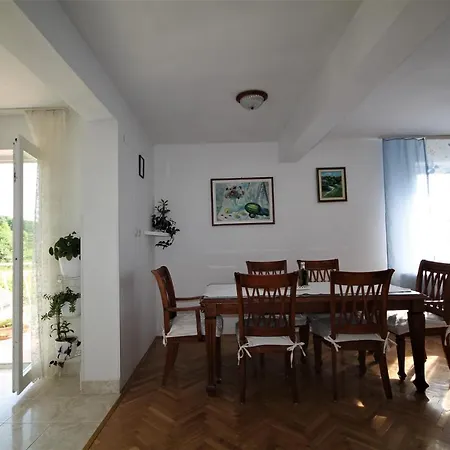 Sunshine Holiday Sinj